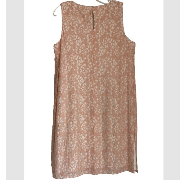 NWT Chaps Pink Floral Lace Overlay Sheath Dress Size 12 Women’s Sleeveless - Picture 7 of 7